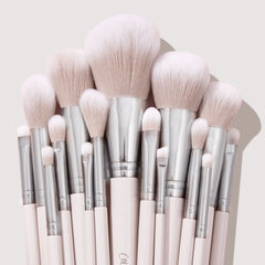 Megapalette and Brush Roll Bundle